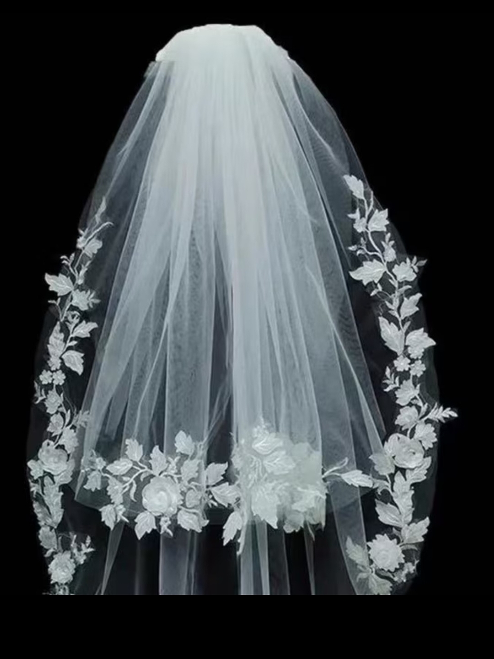 Elegant White Elbow Length Floral Lace Bridal Veil